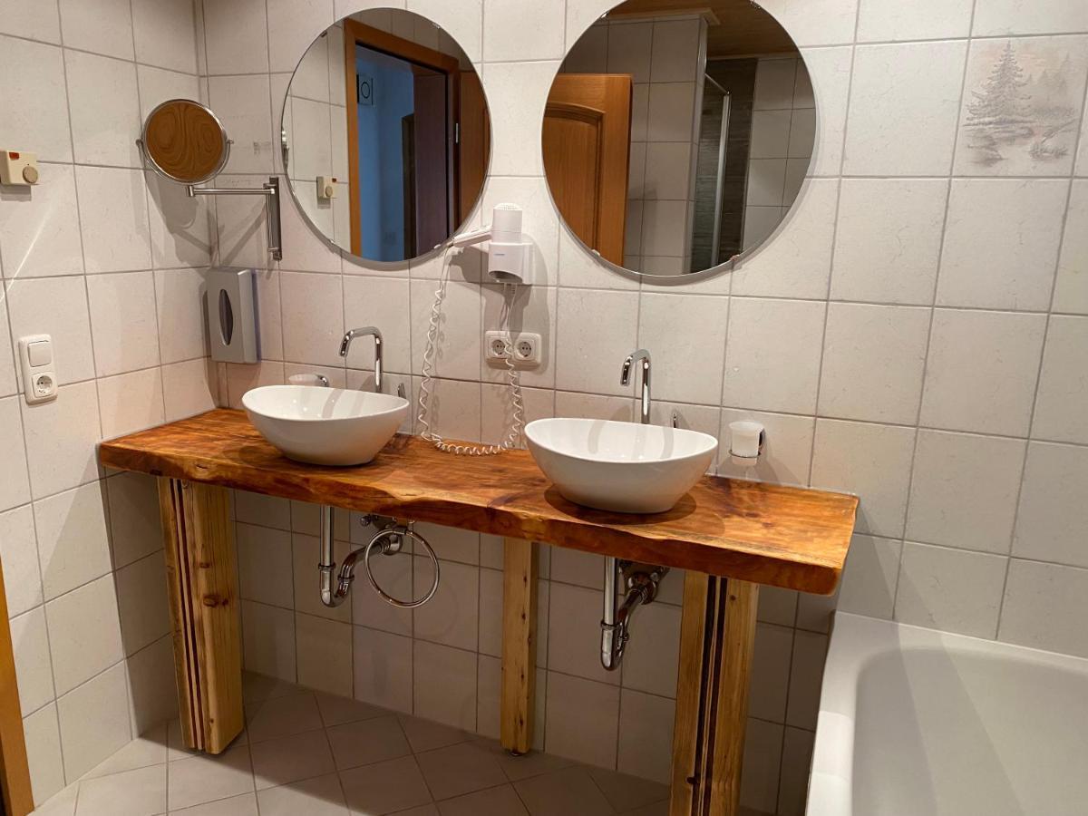 Haus Bader Lägenhet Mittenwald Exteriör bild