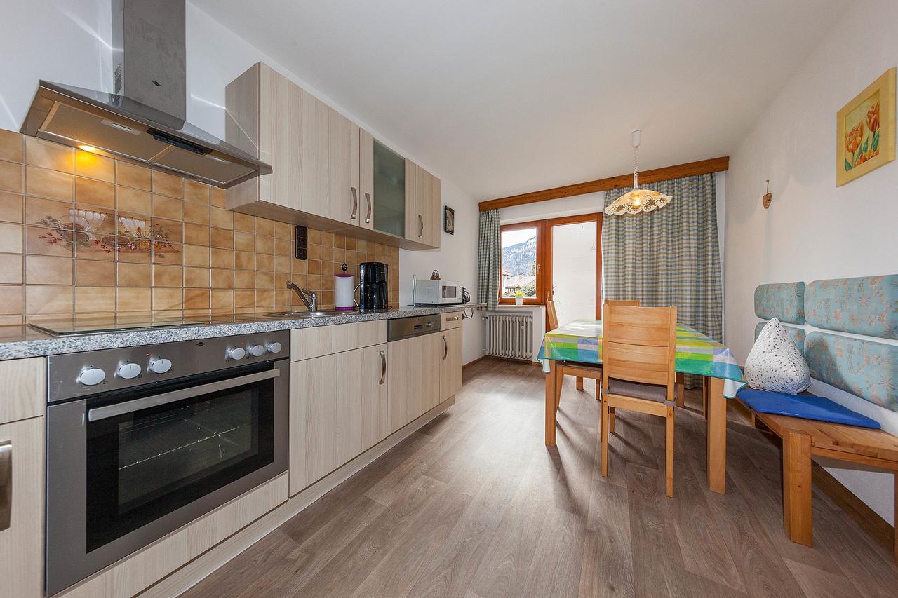Haus Bader Lägenhet Mittenwald Exteriör bild